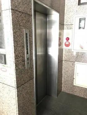 馬渕ビルの外観