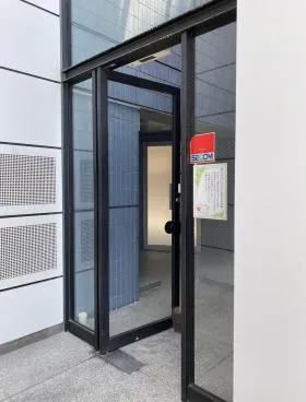 ユウワビルの外観