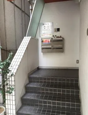 橋爪ビルの外観
