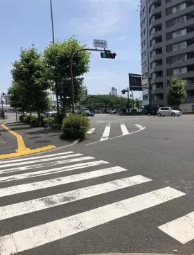 イクソン日本橋ビルの外観
