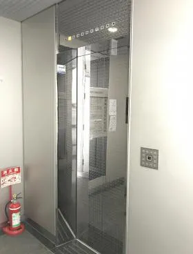 東京プラスチック会館の外観