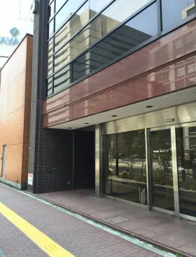 赤坂グレースビルの外観