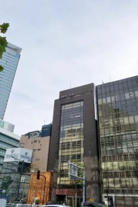赤坂グレースビルの外観
