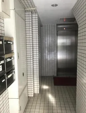 奥田ビルの外観