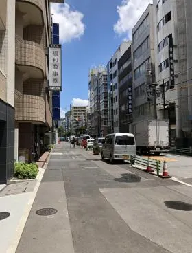 ハニー堀留ビルの外観