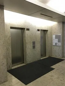 須田町佐志田ビルの外観