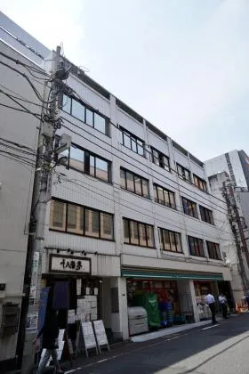 OKK日本橋ビルの外観