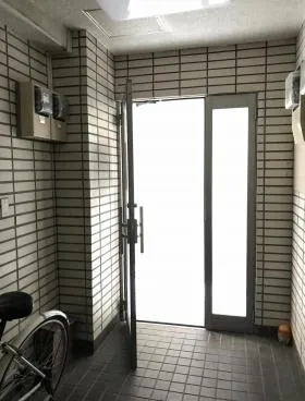 OMビルの外観