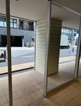 カラムビルの外観