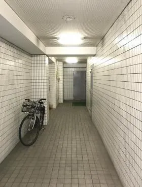 久松町ロータリービルの外観
