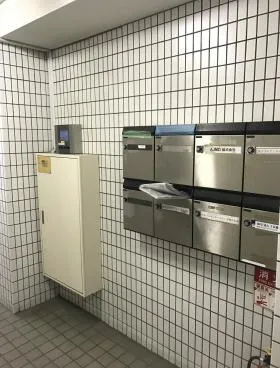 久松町ロータリービルの外観