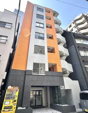 AS ONE 日本橋 Eastの外観