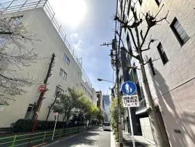 AS ONE 日本橋 Eastの外観