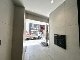 REGRARD NINGYOCHO(旧:久松町118)ビルの外観