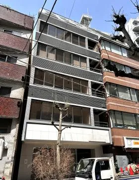 REGRARD NINGYOCHO(旧:久松町118)ビルの外観