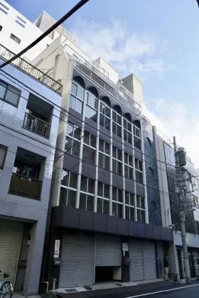 山脇ビルの外観
