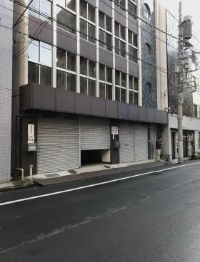 山脇ビルの外観