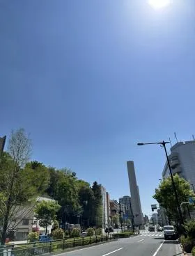 コロンビア代々木公園ビルの外観