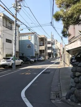 西山邸ビルの外観