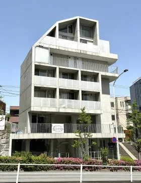 上原1丁目ビルの外観