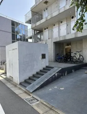上原1丁目ビルの外観
