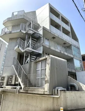 上原1丁目ビルの外観