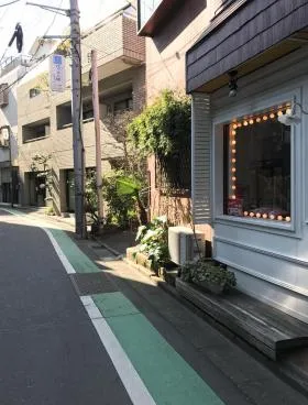 金子ビルの外観