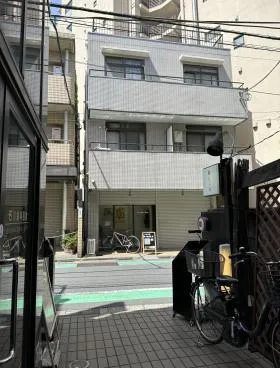 ハニハラビルの外観
