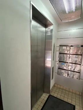I・S四番町ビルの外観