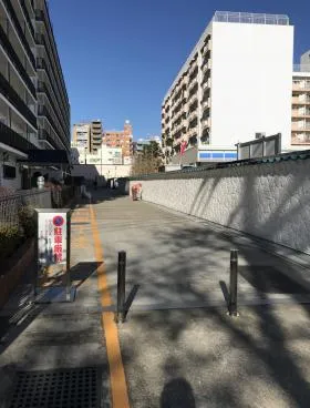 秀和幡ケ谷レジデンスの外観