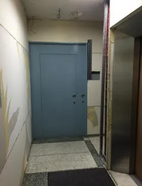 イマス久松町ビルの外観