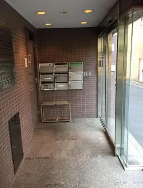 ヤナギヤビルの外観