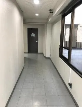 TSビルの外観