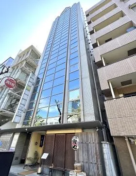 神山町並木ビルの外観