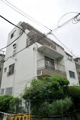 高田ロッジの外観