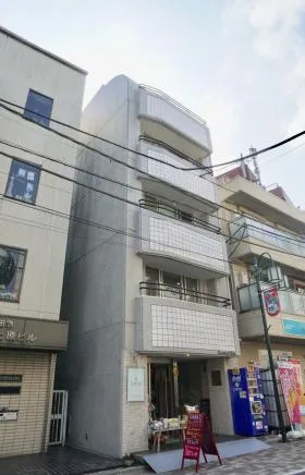 金杉ビルの外観
