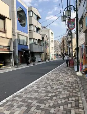 金杉ビルの外観