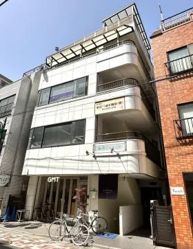 ルネ代々木上原ビルの外観