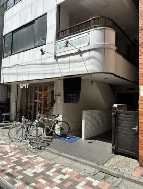 ルネ代々木上原ビルの外観