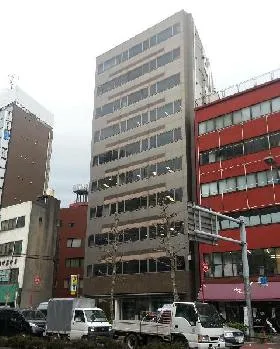 アーバンスクエア神田ビルの外観