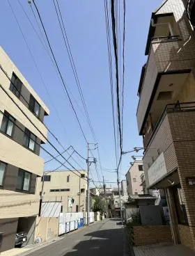 TSビルの外観