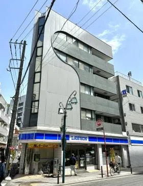 A-1ビルの外観