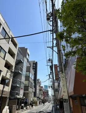 レイ上原ビルの外観