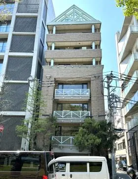 アルシュ代々木の外観