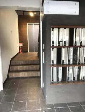 新宿司法書士会館ビルの外観