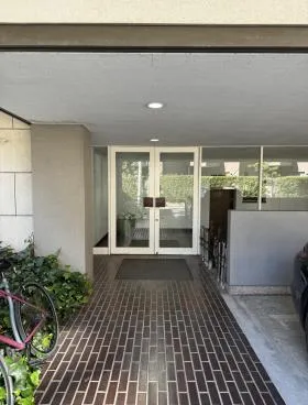 TAKIビル原宿の外観