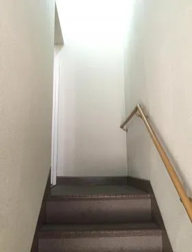 一生ビルの外観
