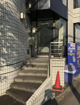 シズナビルの外観