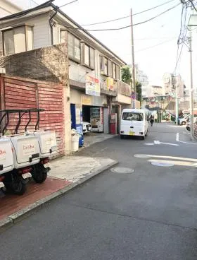 サンパークビルの外観