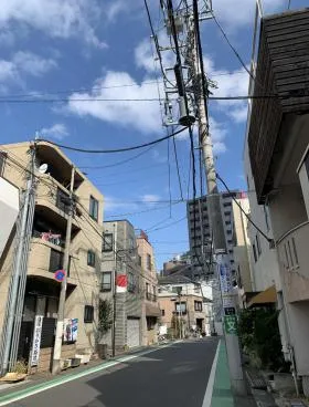 プランシェ富ヶ谷ビルの外観